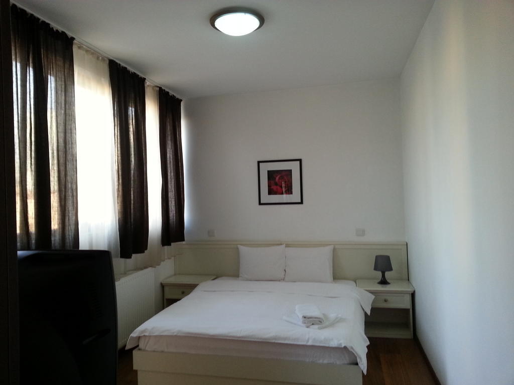 Banu Manta Apartments بوخارست الغرفة الصورة
